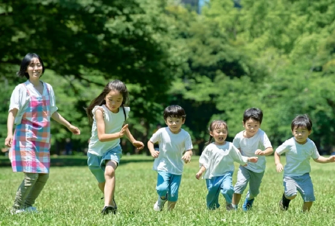 子どもと共に、気づき・まなび・育ち合う